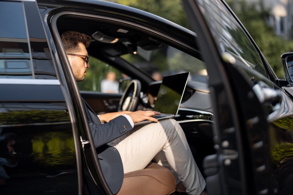 Wśród biznesowych laptopów znaleźć można urządzenia, które wyznaczają nowe standardy mocy i niezawodności.